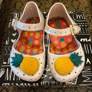 Mini Melissa pineapple 7 toddler jelly